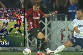 gaziantep-fk-fenerbahce-macinda-tartismali-pozisyon-fenerbahceden-paylasim-Uzc6uWGr.jpg