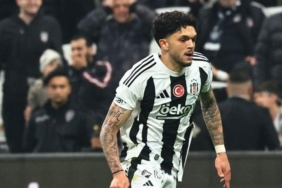 hatayspor-maci-sonrasi-emrecan-terziden-itirafi-soyunma-odasinda-3rBTFMXP.jpg