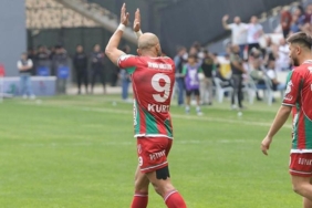 ishak-kurtun-hedefi-gol-kralligi-ec69HsSR.jpg