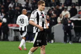 jonas-svensson-cok-uzgunum-hPcGkzM1.jpg
