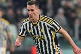 juventus-imzayi-acikladi-2-yillik-anlasma-hyHY7IrJ.jpg