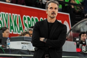 karsiyaka-basketbolda-ahmet-caki-farki-q9NXsOi6.jpg