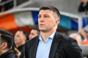 kayserisporda-jakirovic-farki-takimi-sahlandirdi-sdudTa1J.jpg
