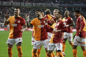 okan-buruktan-ilk-11de-iki-degisiklik-CkzbbKfR.jpg