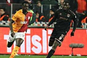 samsunspor-galibiyeti-sonrasi-galatasarayda-davinson-sanchez-cok-fazla-dinlenmeyi-sevmiyorum-jugLKxwE.jpg
