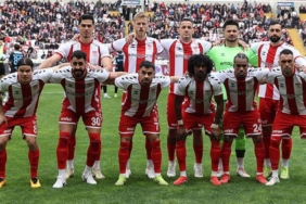 sivasspor-kabus-yasiyor-son-8-sezonun-en-kotusu-MtBVMrHY.jpg