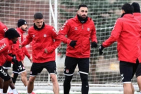sivasssporda-kasimpasa-hazirliklari-basladi-J76eLjEO.jpg