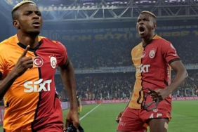 son-dakika-victor-osimhen-transferini-acikladilar-115-milyon-euro-tarihe-geciyor-jUutsqDv.jpg