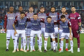 trabzonspor-ic-sahada-bahari-yasiyor-sezonun-tek-dayanagi-hmMCJG9d.jpg