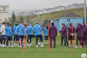 trabzonsporda-hedef-10kez-kupa-GgQU1itk.jpg