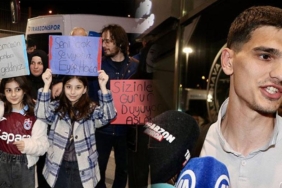 trabzonsporun-genclerine-coskulu-karsilama-Pjfcctak.jpg