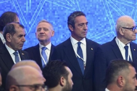 uefa-acilisinda-dikkat-ceken-anlar-ali-koc-ve-dursun-ozbek-yan-yana-imUXhaaf.jpg