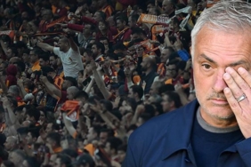 acimasizca-trollendi-ingilizlerin-rams-park-saskinligi-jose-mourinho-icin-acilan-pankart-avrupada-olay-oldu-dLJiJm4r.jpg