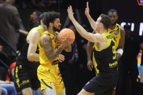 aek-sezonu-ucuncu-tamamladi-5OtrrW7V.jpg