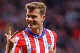 alexander-sorlothtan-tarihe-gecen-hat-trick-gVFjuzWp.jpg