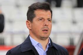 antalyasporda-emre-belozoglu-kazanmayi-bildik-HBEyCYGA.jpg