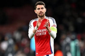 arsenaldan-ayrilacak-olan-jorginho-yeni-takimina-imzayi-atiyor-6pWbCsJz.jpg