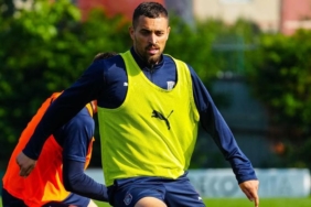 basaksehir-galatasaray-maci-hazirliklarina-basladi-H624Jcc8.jpg