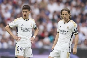bir-donemin-sonu-luka-modricin-real-madridden-ayrilacagini-acikladi-mBWHIK3D.jpg