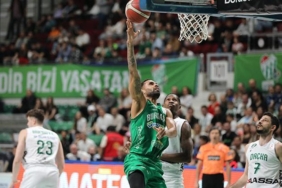 bursaspor-basketbol-darussafaka-98-82-ucAibf4J.jpg