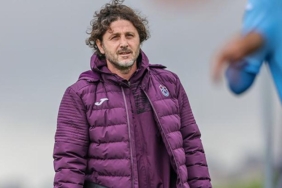 fatih-tekke-ile-trabzonspor-iceride-de-disarida-da-ayni-3b3TVkTS.jpg
