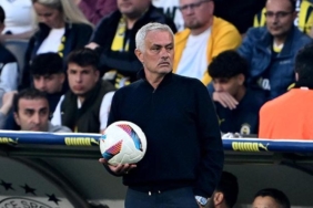 fenerbahce-basaksehir-karsisinda-prestij-macinda-b7KmOpxf.jpg