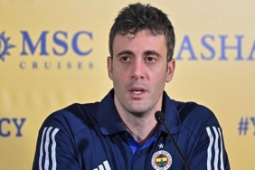 fenerbahce-beko-genel-menajeri-yannier-bu-noktada-olmamiz-sevindirici-gmOLRESY.jpg
