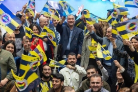 fenerbahce-bekonun-euroleague-zaferi-coskuyla-kutlandi-UNYX1GRA.jpg