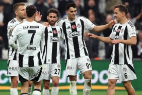 fenerbahce-derbisi-oncesi-besiktastaki-son-durumu-degerlendirdi-favori-kartal-HKZtAJ8H.jpg