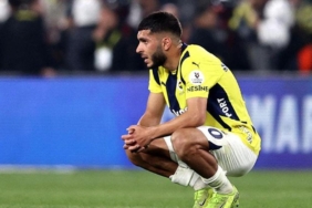 fenerbahce-kadikoyde-kaybettigi-puanlarla-havlu-atti-45Zn1XRX.jpg