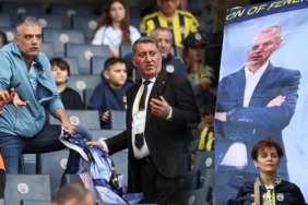 fenerbahce-konyaspor-macinin-ilk-duduguyle-birlikte-istifa-sesleri-ismail-kartal-pankarti-kaldirildi-YeJwG6Iv.jpg