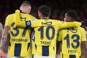 fenerbahcede-ayrilik-iddiasi-ezeli-rakibin-elinden-alinmisti-yeni-takimi-belli-oluyor-EcMKER52.jpg