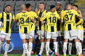 fenerbahcede-surpriz-ayrilik-yeni-transferin-bileti-kesildi-jgUmDgvO.jpg