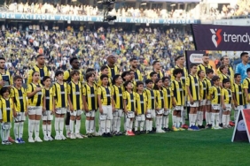 fenerbahcede-yildiz-oyuncu-cezali-duruma-dustu-yogun-itiraz-sonrasi-kO8k2AnR.jpg