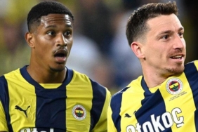fenerbahceli-futbolcular-oosterwolde-ve-mert-hakan-hakkinda-zorla-getirilme-karari-XDvYGDX3.jpg