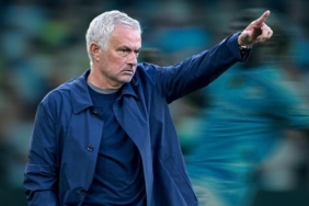 fenerbahceye-premier-ligden-4-yildiz-transferde-bombalar-art-arda-patlayacak-jose-mourinhonun-raporu-G6js8Hq6.jpg