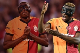 galatasaray-taraftarinin-osimhen-cilginligi-sosyal-medya-ayaga-kalkti-transfer-icin-ust-uste-uW5QVTKO.jpg