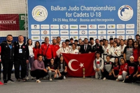 genc-judoculardan-tam-18-madalya-C4W6Ru8H.jpg