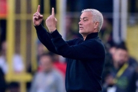 jose-mourinhodan-ilk-11de-tam-3-degisiklik-i2Htkzue.jpg