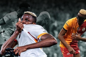 kendimi-messi-gibi-hissettim-victor-osimhen-reklam-lansmaninda-konustu-devam-etmek-isterim-KhpQUHbu.jpg