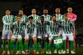 real-betis-uzatmalarda-guldu-fiorentina-real-betis-maci-sonucu-2-2-ubuqkA13.jpg