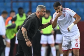 samsunspor-teknik-direktoru-thomas-reis-cok-cilginca-bir-mac-oldu-sMt3UgE8.jpg