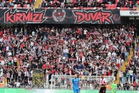 sivasspor-taraftarindan-savciliga-sike-basvurusu-geRUpcab.jpg