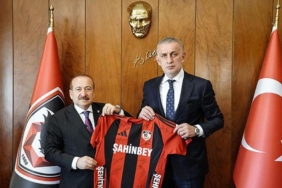 tff-baskani-haciosmanoglundan-gaziantep-fkye-ziyaret-YFYuhN7R.jpg