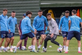 trabzonspor-antalyaspor-maci-kadrosuna-gencleri-de-aldi-MaEu9vyc.jpg