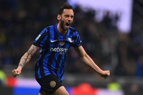 turk-futbolcularin-sampiyonlar-ligi-finali-gecmisi-rRCEqgFT.jpg