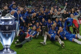 uefa-konferans-liginde-buyuk-sok-chelsea-real-betisi-yenerek-tarihe-gecti-ancak-sampiyonlar-ligi-YSEw8dnj.jpg