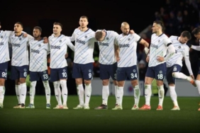 ve-fenerbahcede-ilk-ayrilik-kesinlesti-yildiz-futbolcu-veda-ediyor-1vbtJIRT.jpg