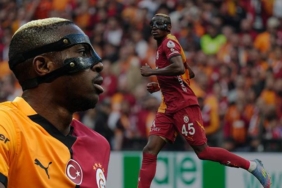 victor-osimhen-fenerbahce-gece-yarisi-aciklandi-galatasarayin-sampiyonluk-kutlamalari-esnasinda-olay-sozler-teklifi-duyurdu-f8pqhae2.jpg