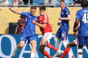 4-saat-suren-macta-chelsea-benficayi-farkli-gecti-benfica-chelsea-mac-sonucu-G4irJjZK.jpg